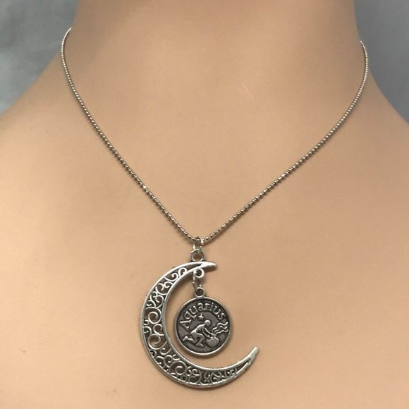 Aquarius ♒️ Filigree Crescent Moon Pendant - Picture 5 of 8
